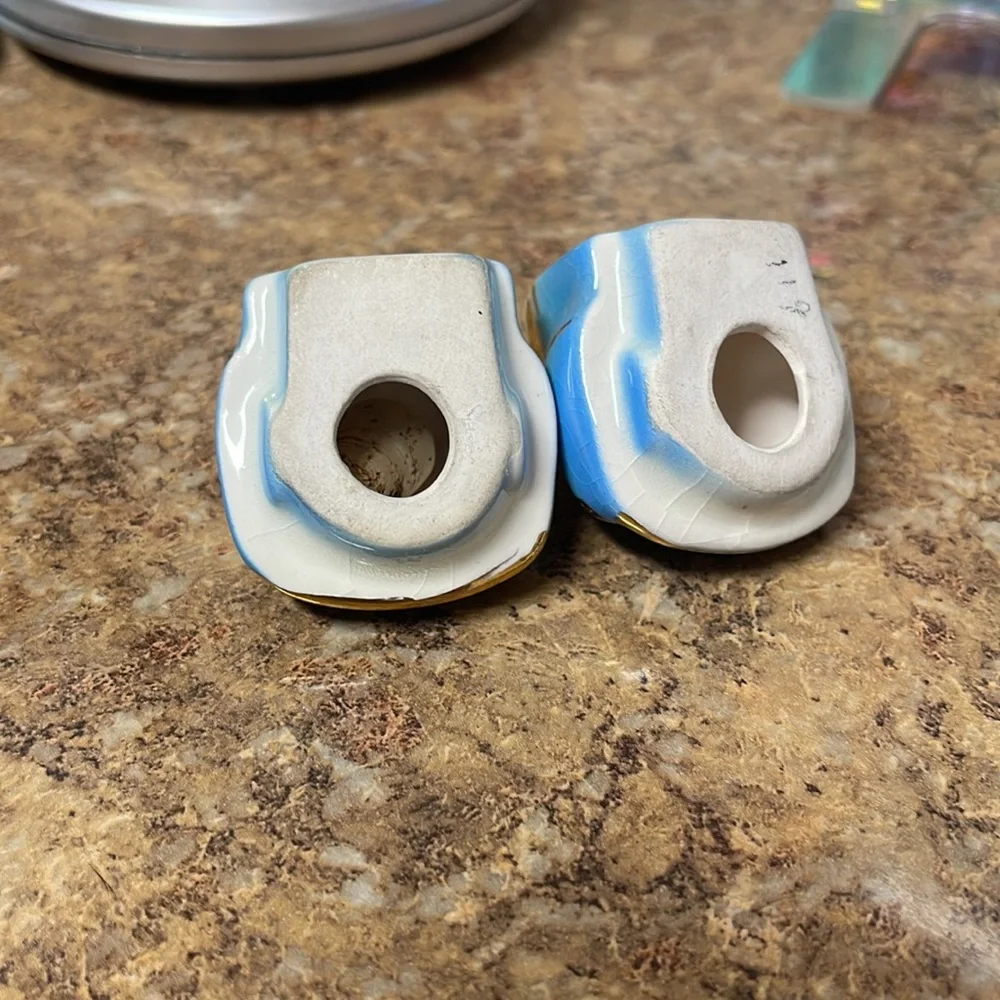 Vintage Car Salt and Pepper Shaker Set